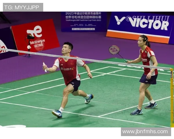 成都与深圳羽毛球队对决赛后分析力量对比与战术探讨